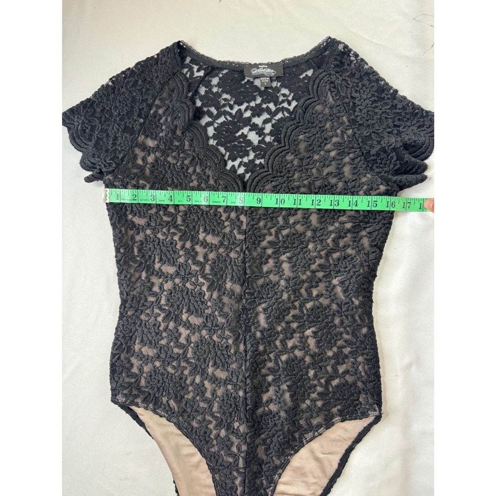 Bebe Addiction Black Lace Bodysuit Short Sleeve V-Neck Tan Lining Large sheer - Picture 5 of 16